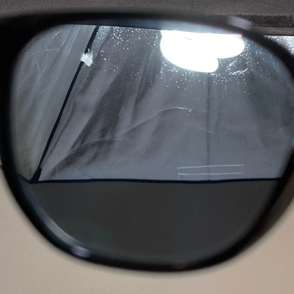 Ray-Ban see scratches